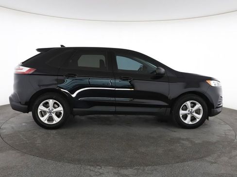 Used 2021 Ford Edge SE FWD image 14