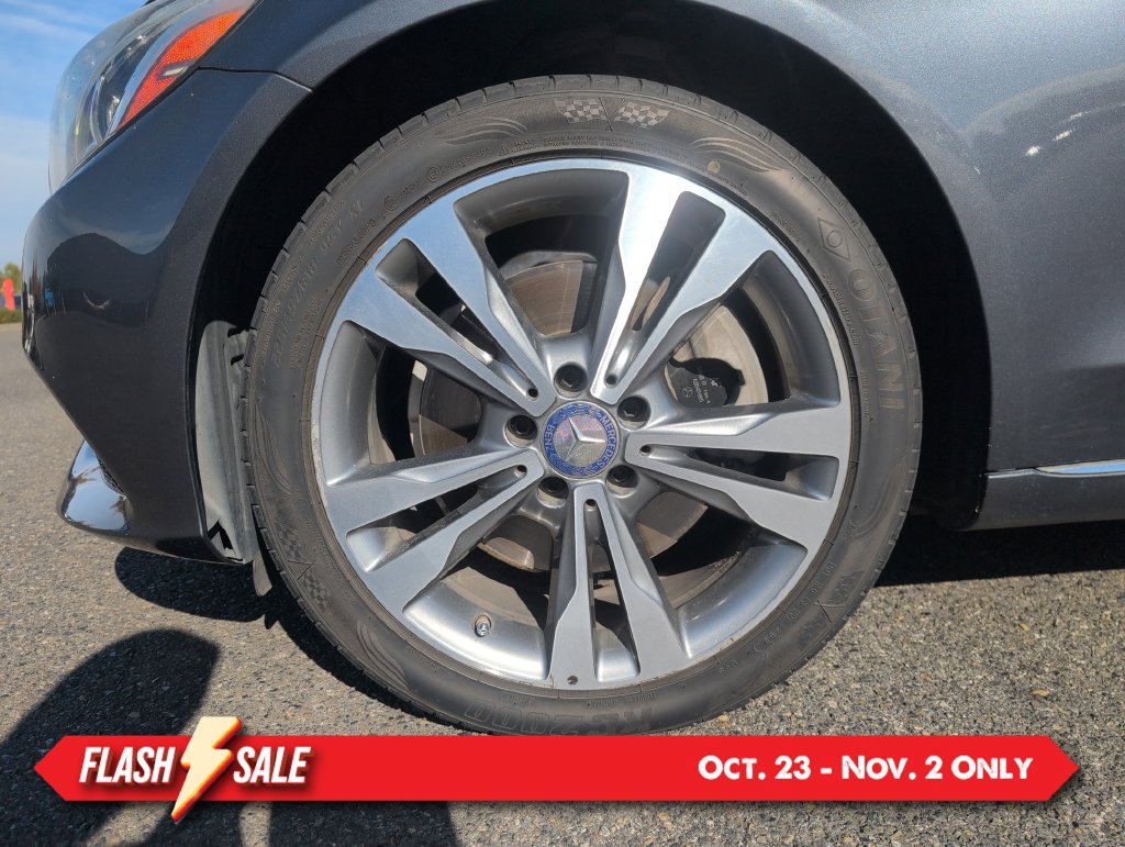 Used 2015 Mercedes-Benz C 300 4MATIC Sedan image 12