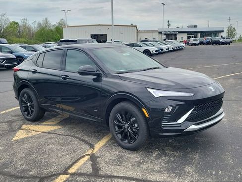 New 2026 Buick Envista Sport Touring image 2