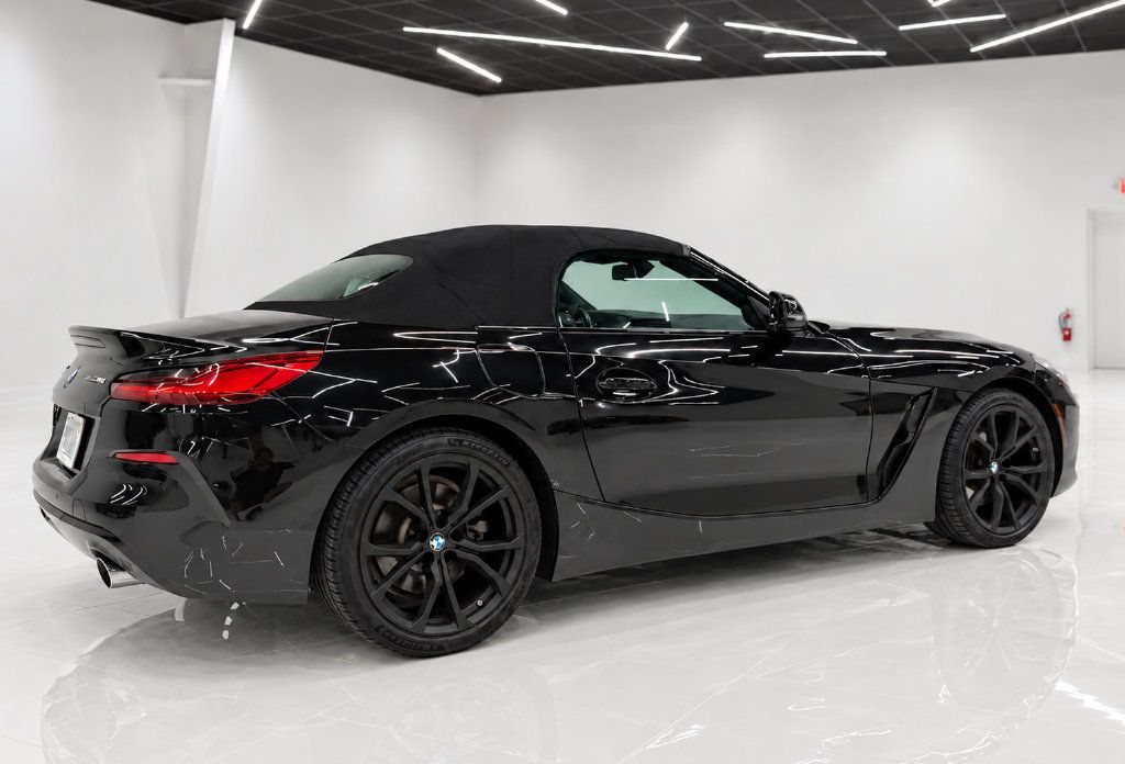 Used 2020 BMW Z4 sDrive30i w/ Convenience Package RWD image 4