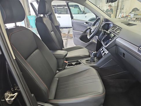 Used 2024 Volkswagen Tiguan Wolfsburg Edition image 10