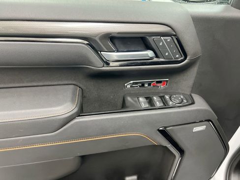 Used 2025 GMC Sierra 1500 AT4 AWD/4WD image 21