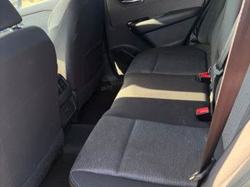 Certified 2023 Nissan Rogue SV FWD image 5