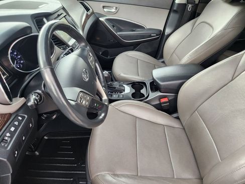 Used 2017 Hyundai Santa Fe Sport AWD/4WD image 12