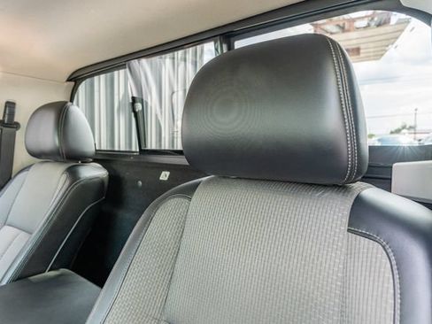 Used 2017 Nissan Titan S RWD image 20