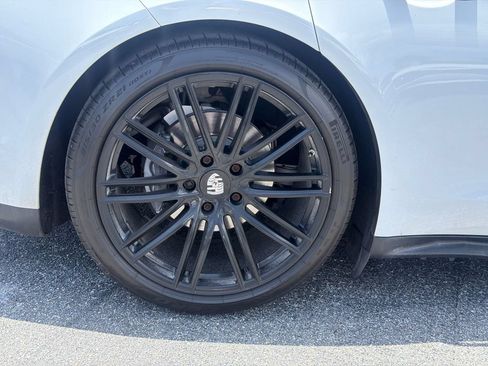 Used 2017 Porsche Panamera 4S AWD/4WD image 11