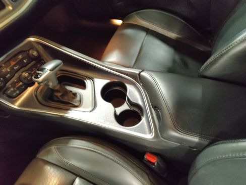Used 2018 Dodge Challenger SXT Plus RWD image 26