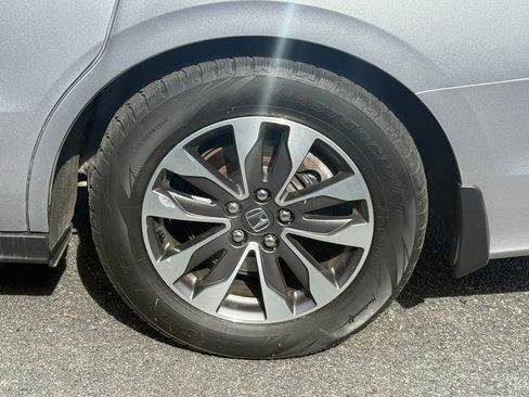 Used 2022 Honda Odyssey EX-L image 40