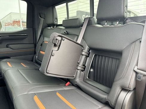 Certified 2024 GMC Sierra 1500 AT4 w/ Technology Package image 45