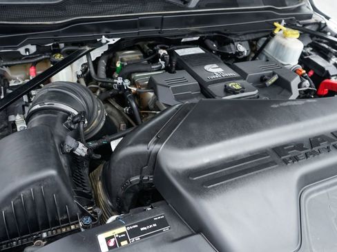Used 2021 RAM 4500 Tradesman RWD image 12
