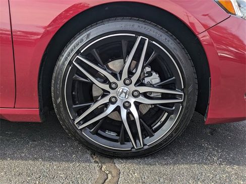 Used 2022 Honda Accord Touring image 11