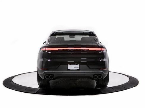 New 2026 Porsche Cayenne Coupe image 6