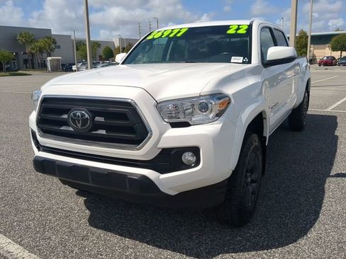 Used 2022 Toyota Tacoma SR5 image 8
