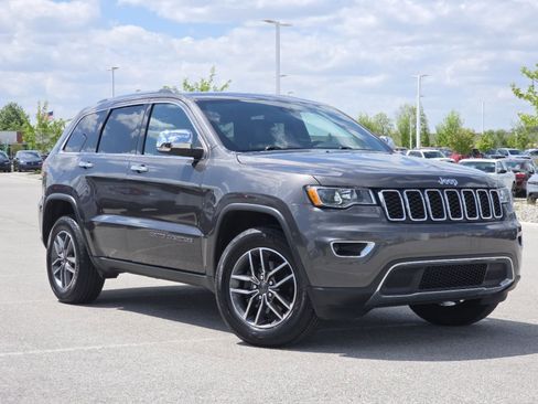 Used 2020 Jeep Grand Cherokee Limited AWD/4WD image 2
