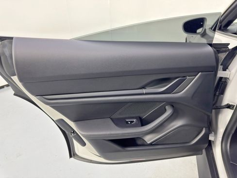 Used 2023 Porsche Taycan w/ Premium Package image 43