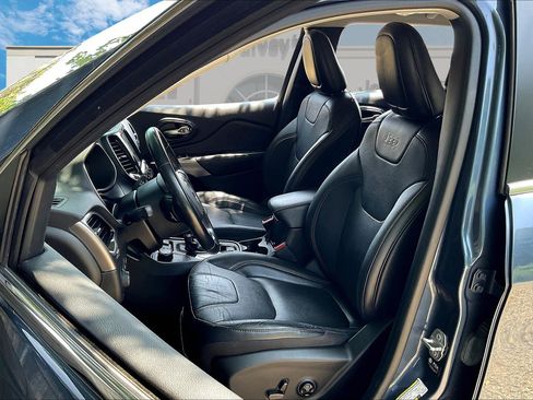 Certified 2021 Jeep Cherokee Limited image 22