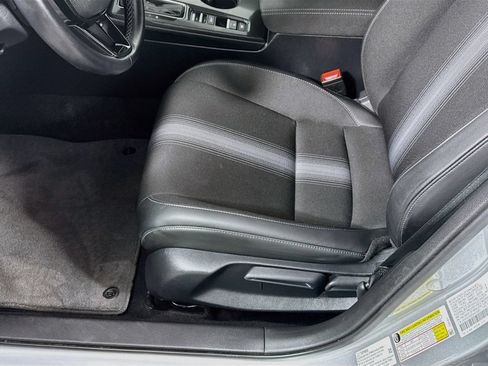 Used 2025 Honda Civic Sport image 14