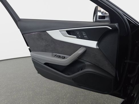 Used 2019 Audi S4 Premium Plus image 27