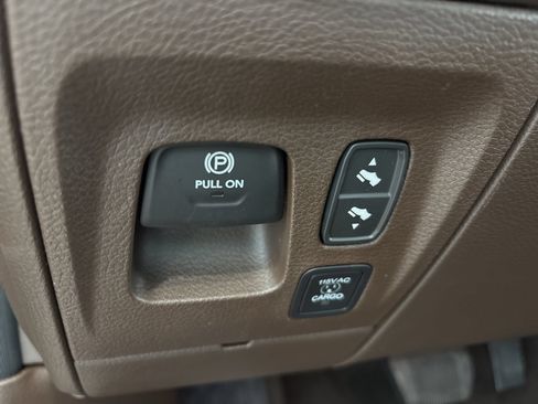 New 2026 RAM 1500 Laramie w/ Laramie Southwest Edition AWD/4WD image 15