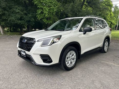 Certified 2023 Subaru Forester AWD/4WD image 4