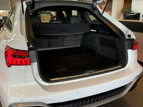 Certified 2025 Audi RS 6 performance w/ Executive Package image 20