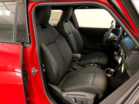 New 2026 MINI Cooper S image 7