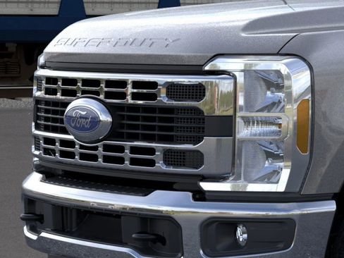 New 2026 Ford F350 XLT AWD/4WD image 17