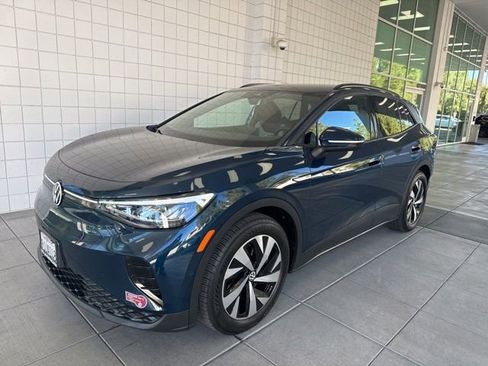 Certified 2023 Volkswagen ID.4 Pro image 2