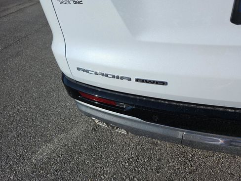 New 2026 GMC Acadia Denali w/ Super Cruise Package image 4