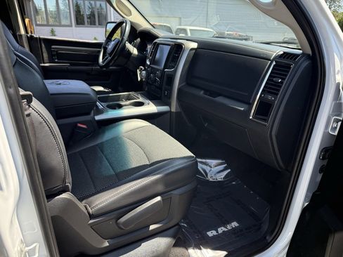 Used 2017 RAM 1500 Sport image 27