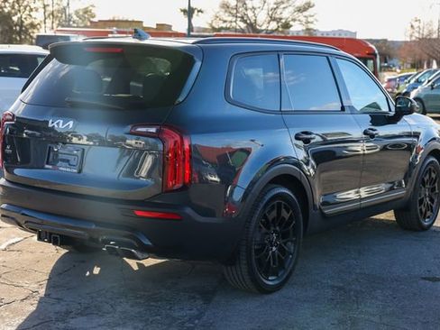 Used 2022 Kia Telluride EX w/ EX Premium Package image 16