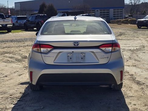Used 2023 Toyota Corolla LE image 12