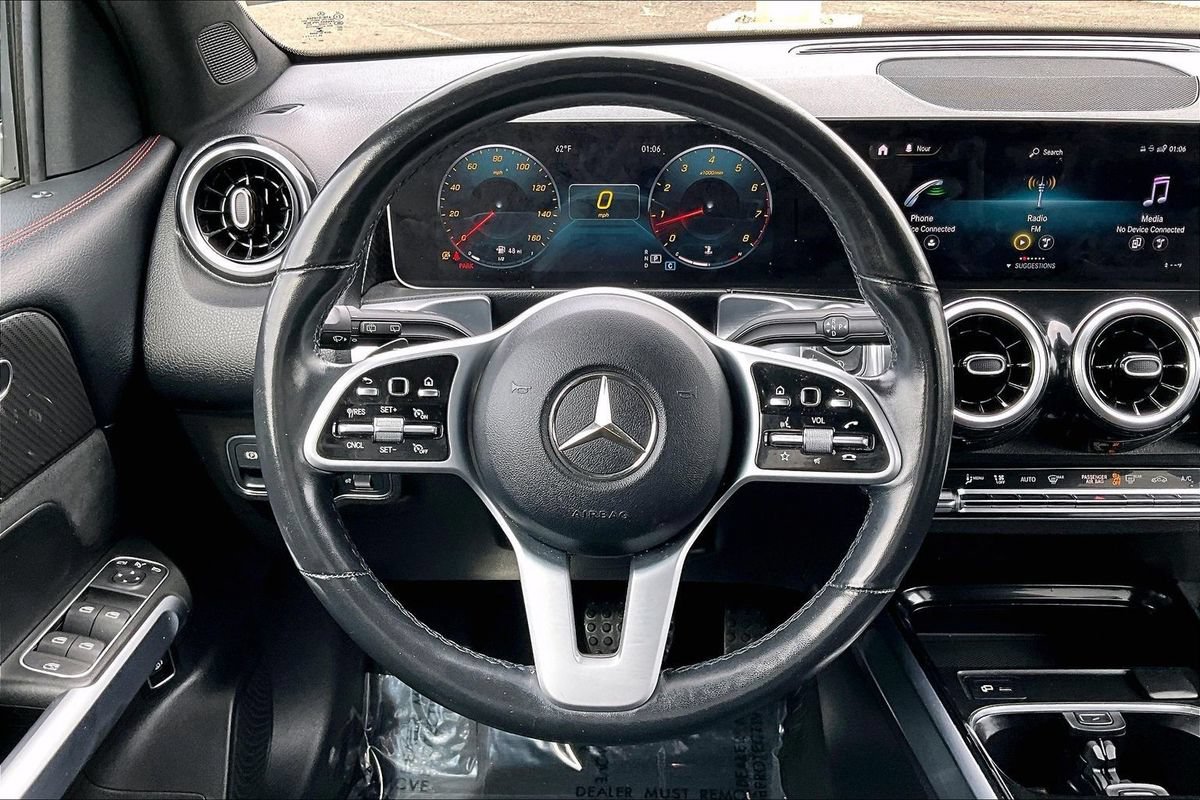 Used 2020 Mercedes-Benz GLB 250 4MATIC image 21