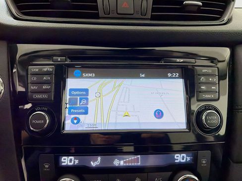 Used 2017 Nissan Rogue SL w/ SL Premium Package image 11