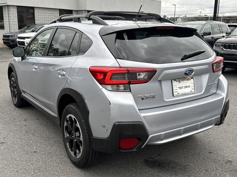 Used 2023 Subaru Crosstrek 2.0i image 6