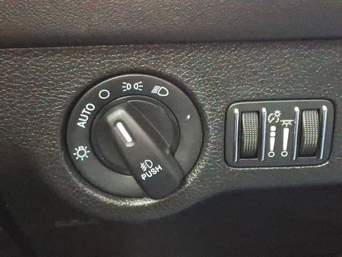 Used 2019 Dodge Charger Scat Pack w/ Daytona Edition Group image 26