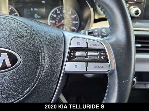Used 2020 Kia Telluride S w/ S 8 Passenger Seating Package FWD image 19