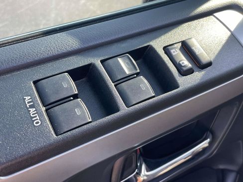 Used 2020 Toyota 4Runner Limited RWD image 17