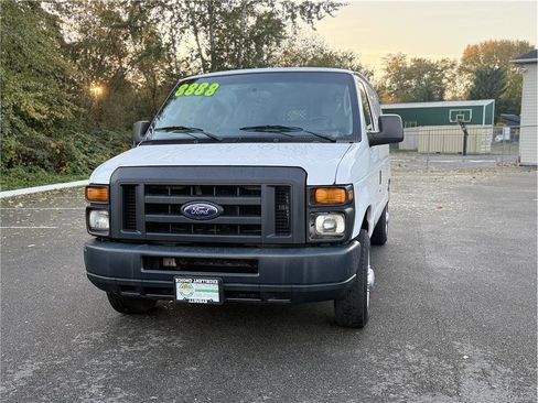 Used 2014 Ford E-150 and Econoline 150 Commercial w/ Commercial Cargo Van Package image 3