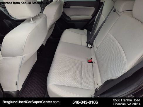Used 2018 Subaru Forester 2.5i Premium w/ All-Weather Package AWD/4WD image 13