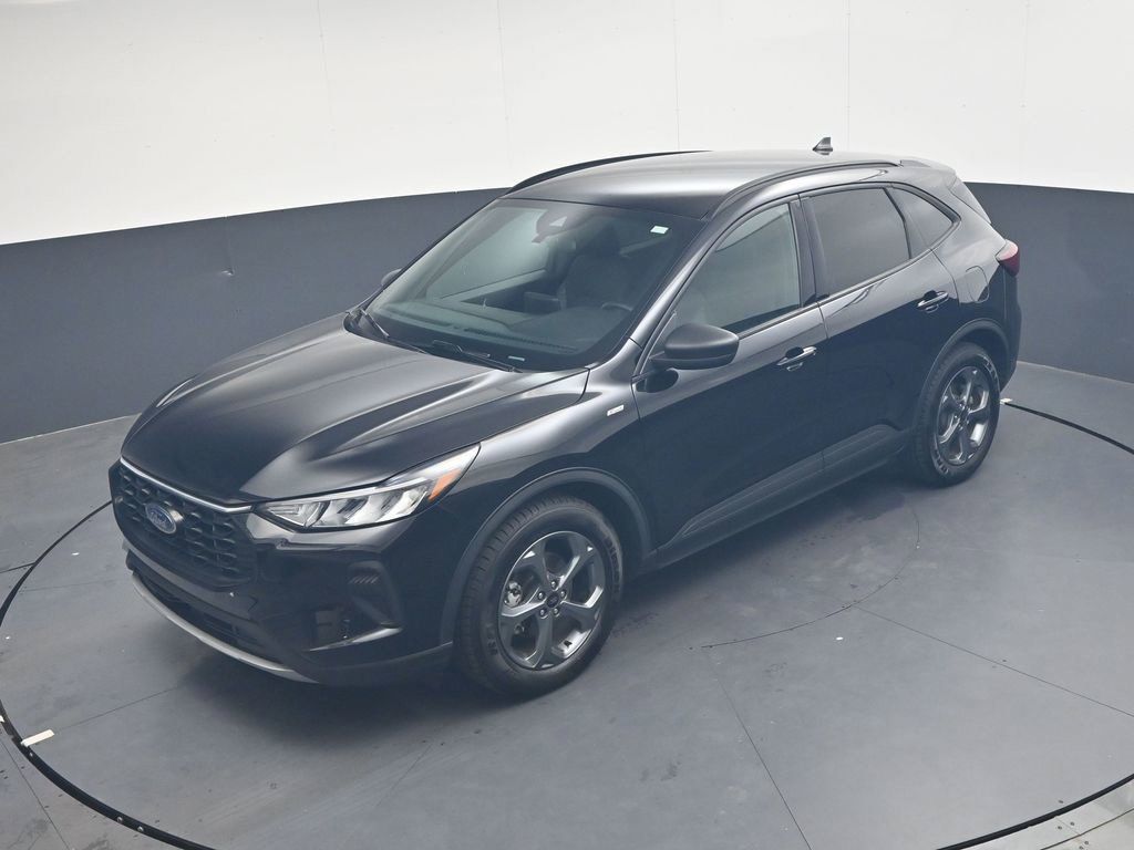 Used 2025 Ford Escape ST-Line FWD image 31