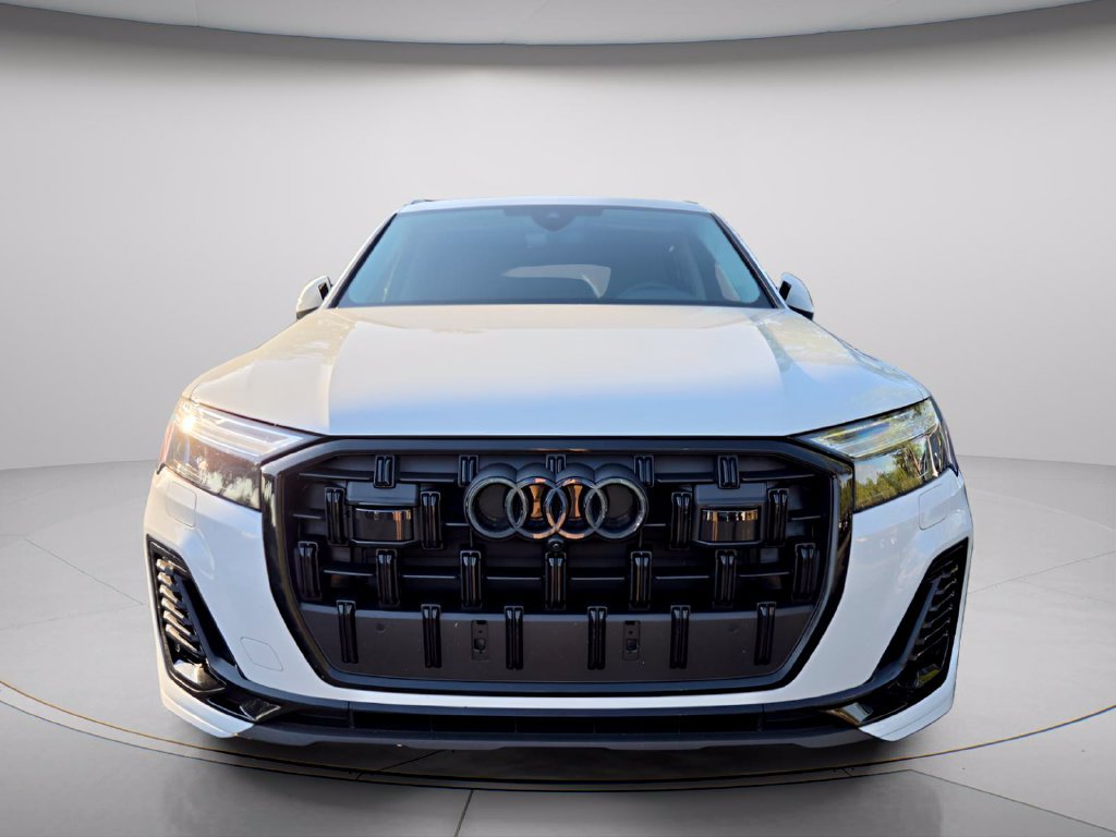 Certified 2026 Audi Q7 2.0T Premium Plus AWD/4WD image 3