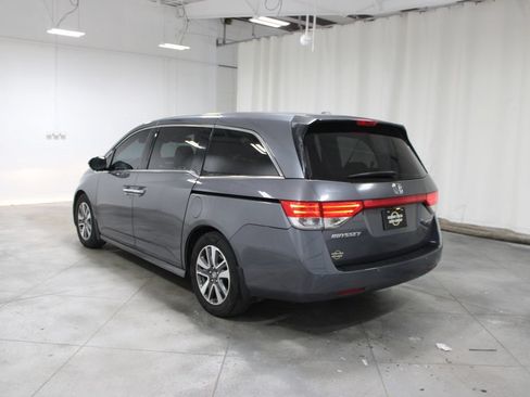 Used 2014 Honda Odyssey Touring image 7