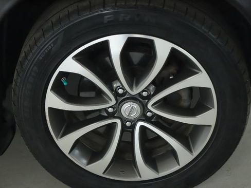 Used 2017 Nissan Juke SV image 44