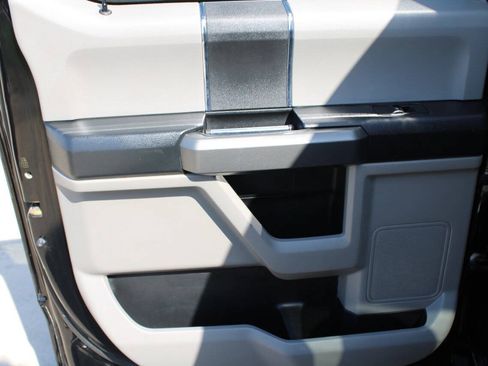 Used 2017 Ford F150 XLT w/ Equipment Group 301A Mid AWD/4WD image 15