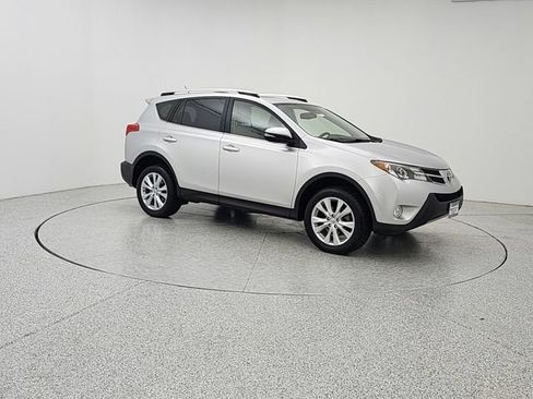 Used 2013 Toyota RAV4 Limited AWD/4WD image 3