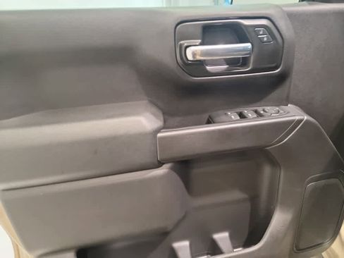 Used 2022 Chevrolet Silverado 1500 Custom Trail Boss image 11