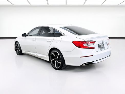 Used 2019 Honda Accord Sport image 6