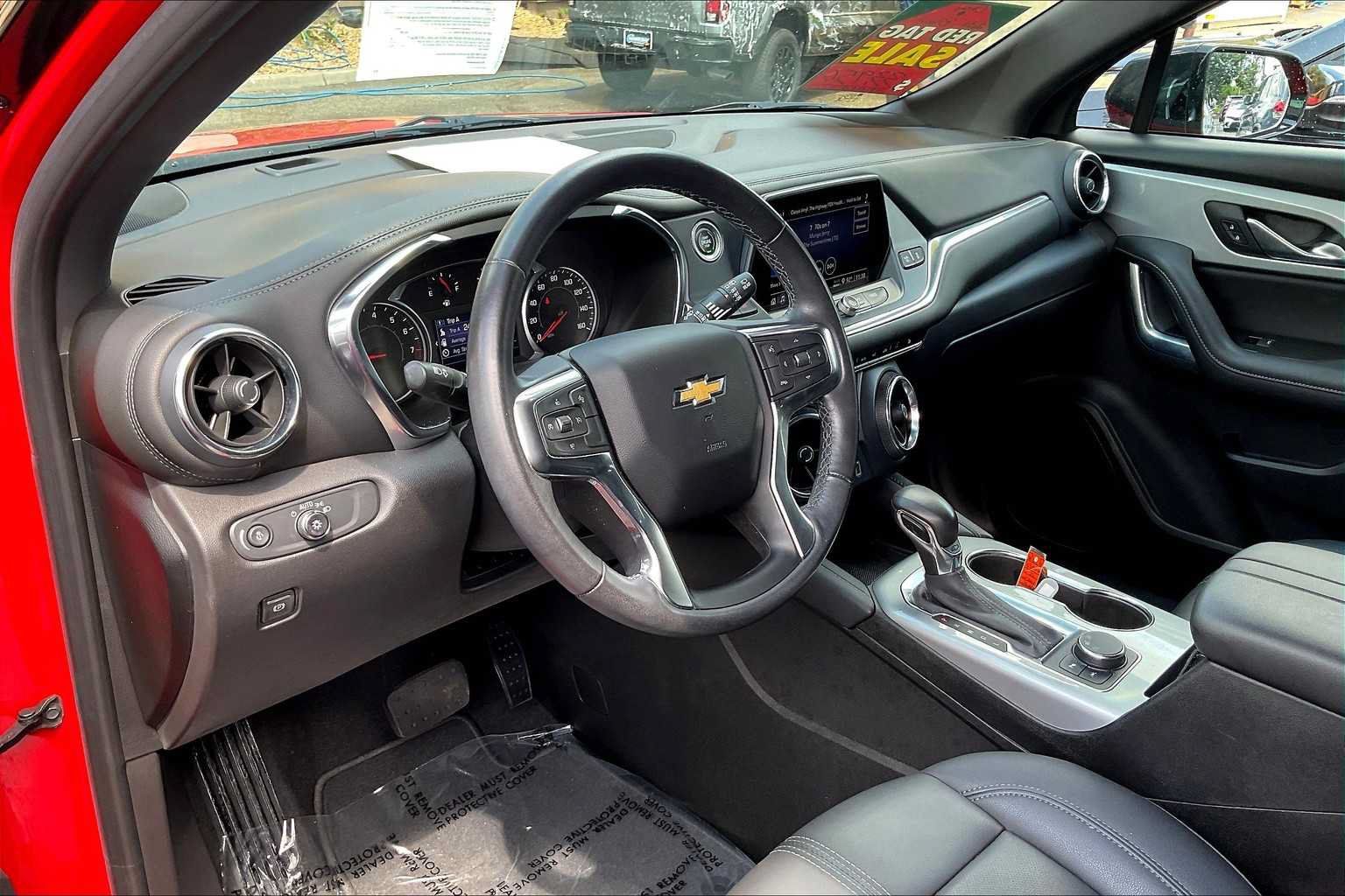 Used 2022 Chevrolet Blazer LT w/ Midnight/Sport Edition FWD image 14