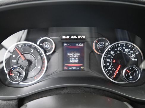 Used 2024 RAM 3500 Tradesman w/ Chrome Appearance Group image 26